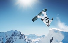 开云官方平台：这就是英雄联盟的魅力吗？全球总决赛逆转瞬间点燃电竞之魂