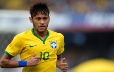 开云权威入口|激情无惧，大场面先生德西雷-杜埃的闪耀征程