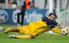 开云权威入口|扎球王缺阵西汉姆对决，森林客战布伦特福德保级之路崎岖